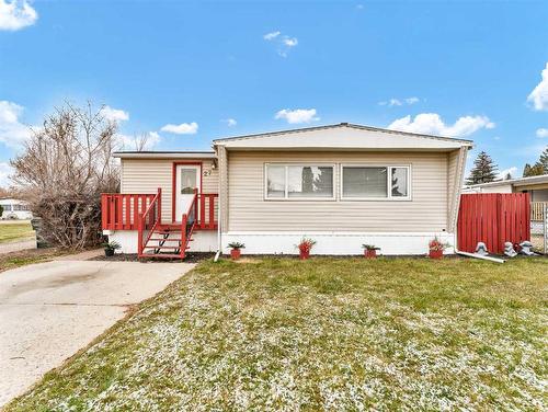 27-2460 Southview Drive Se, Medicine Hat, AB 