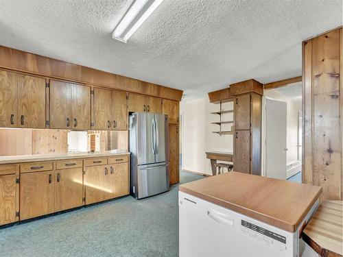 4516 Township Road 130, Rural Cypress County, AB - Indoor Photo Showing Kitchen