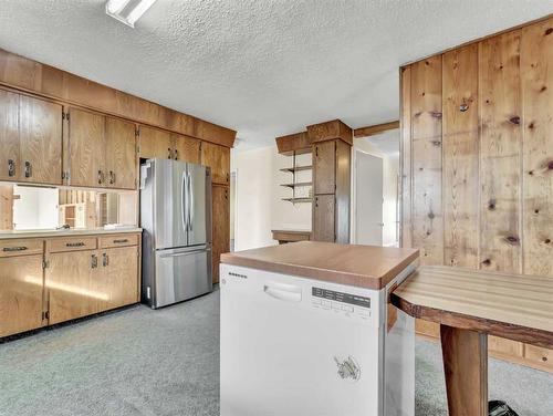 4516 Township Road 130, Rural Cypress County, AB - Indoor Photo Showing Kitchen