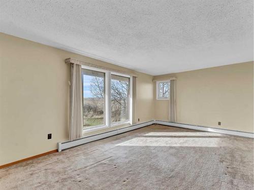 4516 Township Road 130, Rural Cypress County, AB - Indoor Photo Showing Other Room