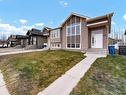 327 Somerset Row Se, Medicine Hat, AB  - Outdoor With Facade 