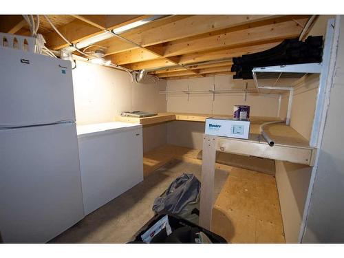 20 Somerside Way Se, Medicine Hat, AB - Indoor Photo Showing Basement