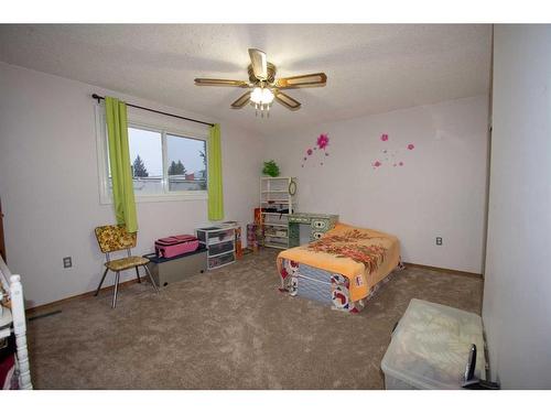 102 Calder Crescent Se, Medicine Hat, AB - Indoor