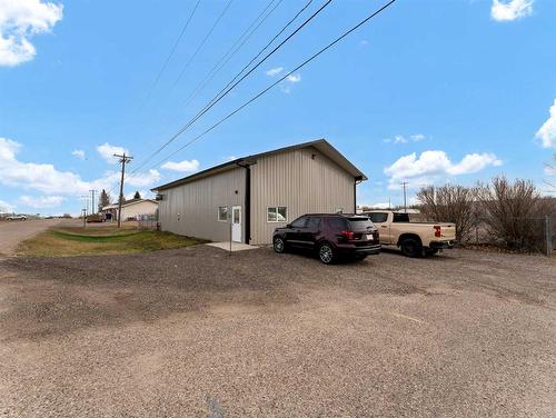 1006 2 Avenue, Dunmore, AB 