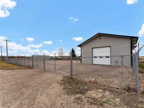 1006 2 Avenue, Dunmore, AB 