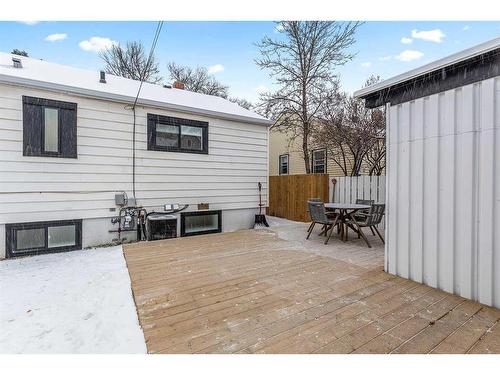 267 Belfast Street Se, Medicine Hat, AB - Outdoor With Exterior