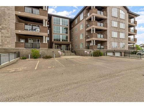 108-85 Terrace Drive Ne, Medicine Hat, AB - Outdoor With Facade