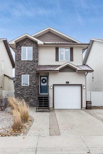 218 Somerset Way Se, Medicine Hat, AB - Outdoor With Facade