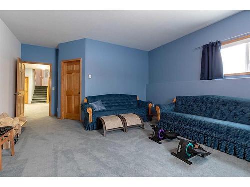 102082 Range Road 123, Rural Forty Mile No. 8, County Of, AB - Indoor Photo Showing Bedroom