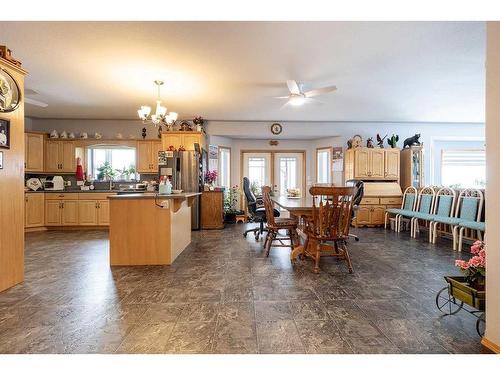 102082 Range Road 123, Rural Forty Mile No. 8, County Of, AB - Indoor