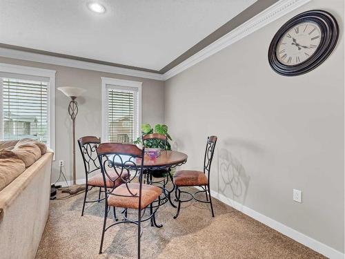 52 Hamptons Crescent Se, Medicine Hat, AB - Indoor Photo Showing Dining Room