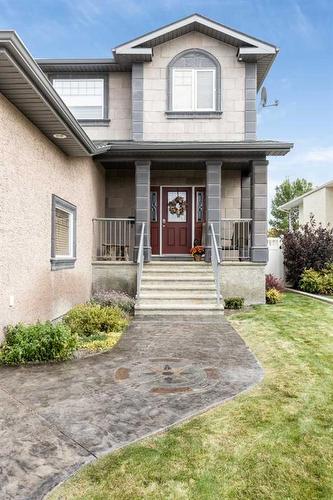 111 Sundance Road Sw, Medicine Hat, AB - Outdoor With Deck Patio Veranda