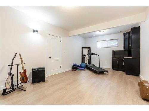 111 Sundance Road Sw, Medicine Hat, AB - Indoor Photo Showing Gym Room