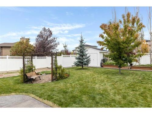 111 Sundance Road Sw, Medicine Hat, AB - Outdoor