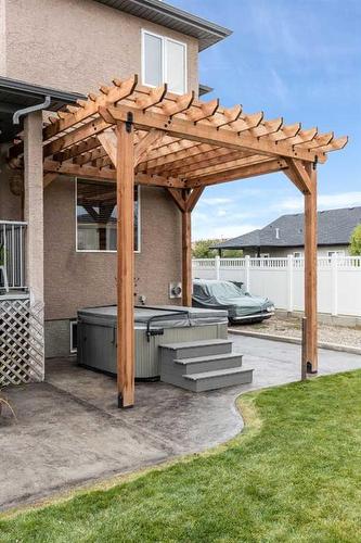 111 Sundance Road Sw, Medicine Hat, AB - Outdoor With Exterior