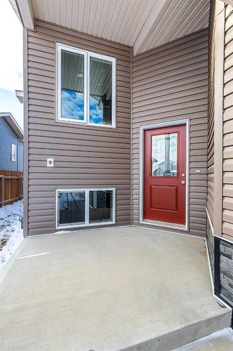 629 Vista Drive Se, Medicine Hat, AB - Outdoor With Exterior