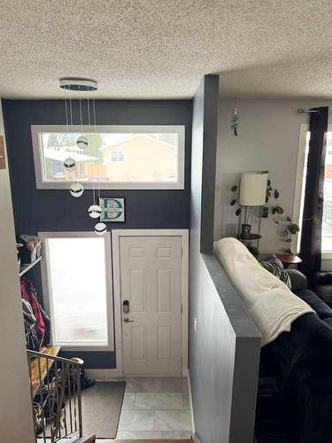 2768 22 Avenue Se, Medicine Hat, AB - Indoor Photo Showing Other Room