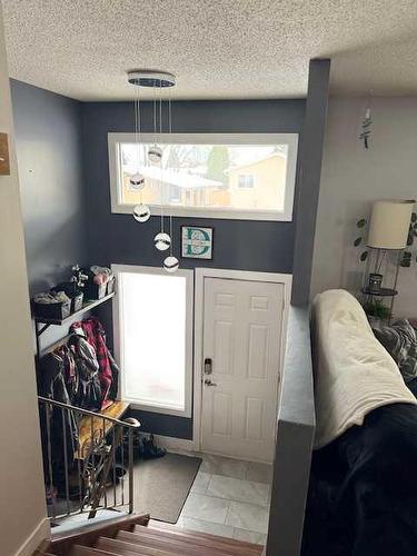 2768 22 Avenue Se, Medicine Hat, AB - Indoor Photo Showing Other Room