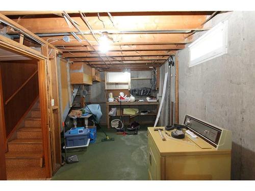 175 7 Street Nw, Medicine Hat, AB - Indoor Photo Showing Basement