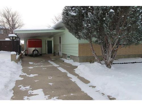 175 7 Street Nw, Medicine Hat, AB - Outdoor