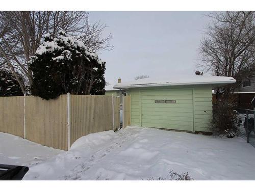 175 7 Street Nw, Medicine Hat, AB - Outdoor