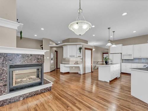 2 Vintage Meadows Court Se, Medicine Hat, AB - Indoor With Fireplace