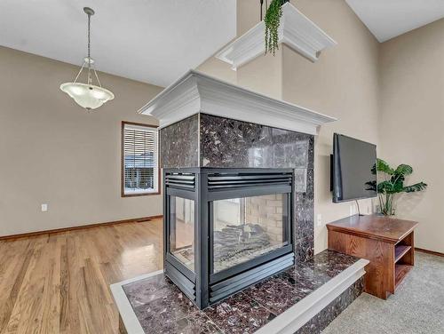 2 Vintage Meadows Court Se, Medicine Hat, AB - Indoor With Fireplace