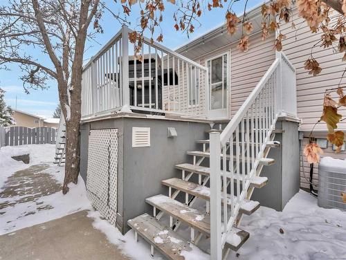 55 Rundle Road Se, Medicine Hat, AB - Outdoor