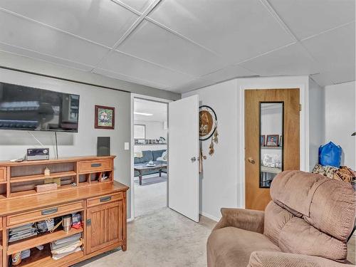 55 Rundle Road Se, Medicine Hat, AB - Indoor Photo Showing Other Room