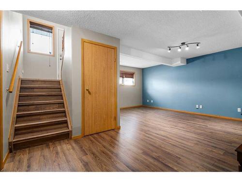 527 Main Street South, Redcliff, AB - Indoor Photo Showing Other Room