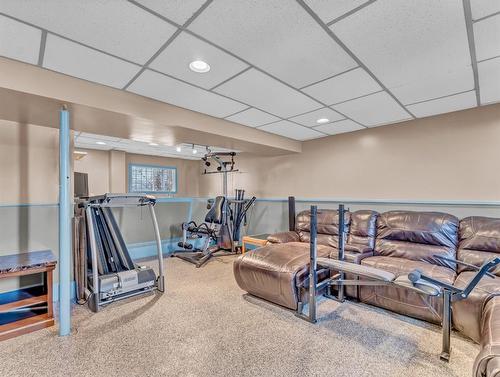 47 Sillak Crescent Se, Medicine Hat, AB - Indoor Photo Showing Gym Room