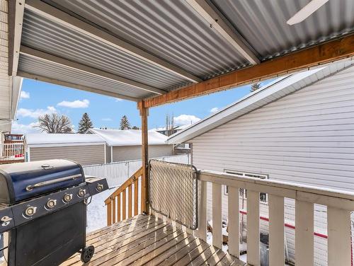 47 Sillak Crescent Se, Medicine Hat, AB - Outdoor With Deck Patio Veranda With Exterior