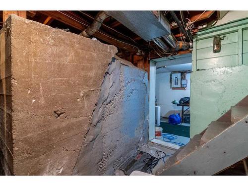 20 Railway Ave E, Schuler, AB - Indoor Photo Showing Basement