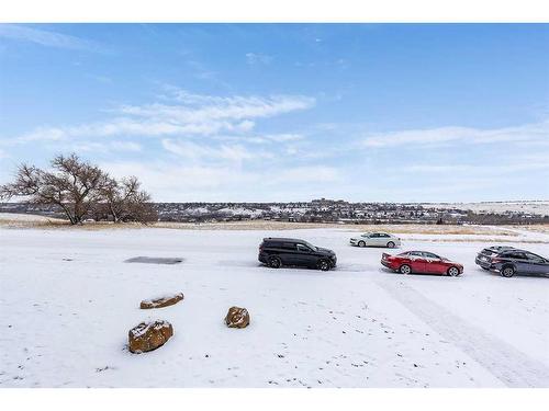 11-512 Mccutcheon Drive Nw, Medicine Hat, AB - Outdoor With View