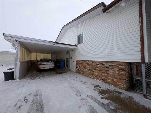 2883 22 Avenue Se, Medicine Hat, AB - Outdoor With Exterior