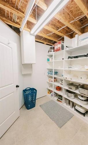 6002 52 Avenue, Stettler, AB - Indoor Photo Showing Basement