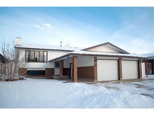 8 Rideau Close Se, Medicine Hat, AB - Outdoor