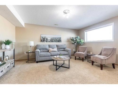 73 Sunrise Way Sw, Medicine Hat, AB - Indoor