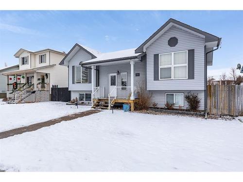 2131 11 Avenue Ne, Medicine Hat, AB - Outdoor With Facade