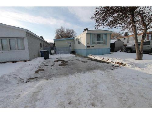 160 Anson Avenue Sw, Medicine Hat, AB - Outdoor