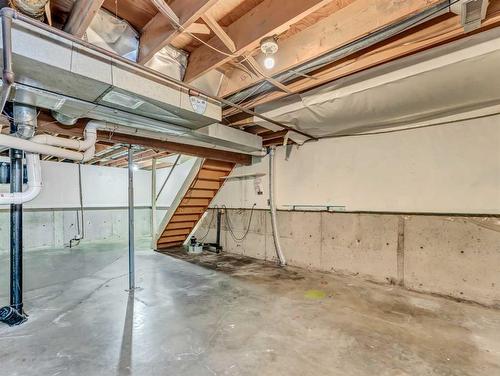 116 South Ridge Crescent Sw, Medicine Hat, AB - Indoor Photo Showing Basement