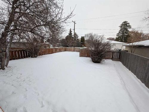 1370 Mckenzie Crescent Nw, Medicine Hat, AB - Outdoor