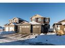 606 Somerside View Se, Medicine Hat, AB  - Outdoor With Facade 