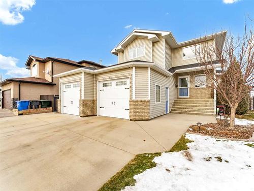 8 Sunrise Bay Sw, Medicine Hat, AB - Outdoor