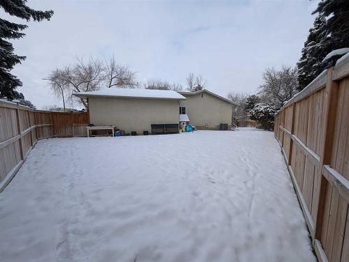 45 Red Deer Drive Sw, Medicine Hat, AB - Outdoor With Exterior