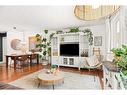 621 20 Street Ne, Medicine Hat, AB  - Indoor Photo Showing Living Room 