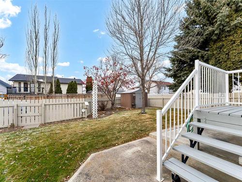 8 Taylor Circle Se, Medicine Hat, AB - Outdoor