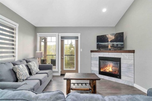 709/710-401 4 Street, Rural Cypress County, AB 