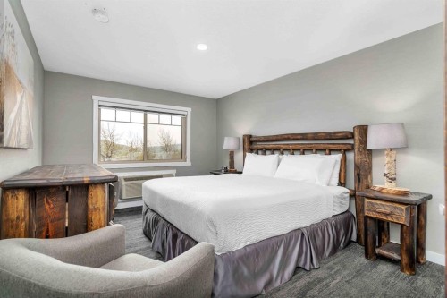 709/710-401 4 Street, Rural Cypress County, AB 