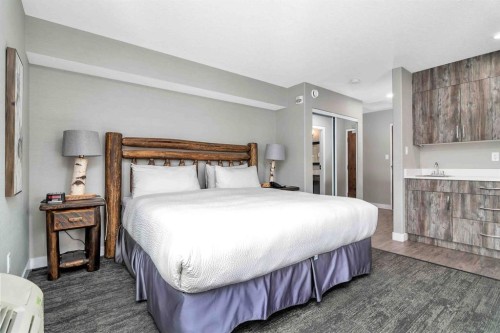 709/710-401 4 Street, Rural Cypress County, AB 